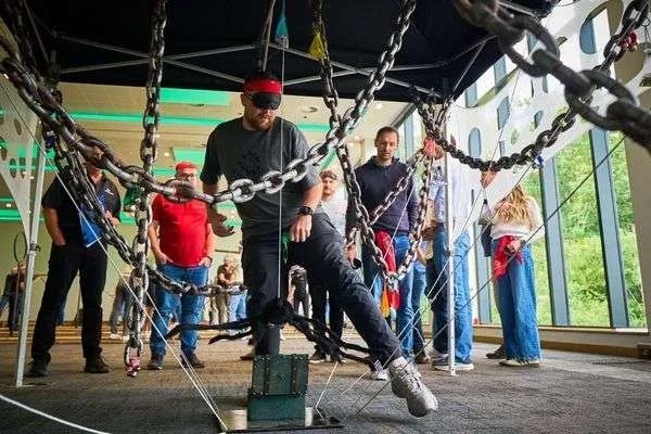Crystal Maze-Style Relay Challenge Crystal Maze-Style Relay Challenge